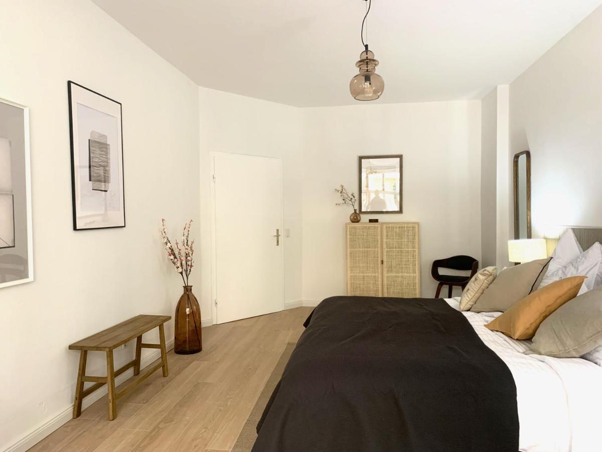 Cosy, Spacious, And Central Берлин Екстериор снимка